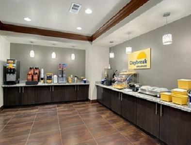 Days Inn By Wyndham Dilley Bagian luar foto